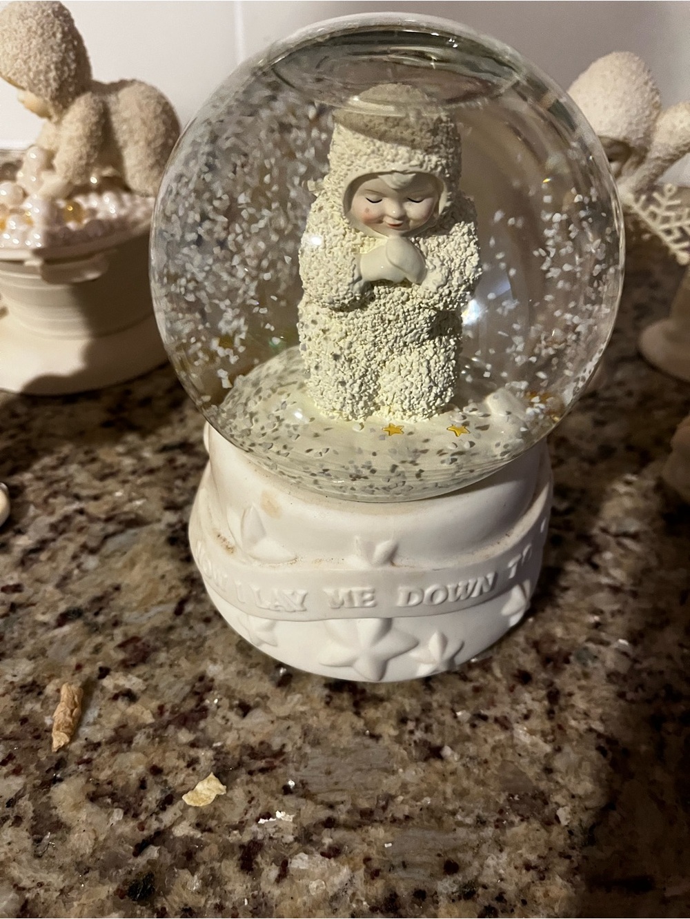 Ivory Snow Globe Holiday Figurine - Neutral